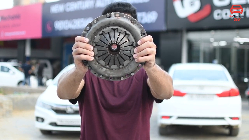 Bad Habits That Will Destroy Your Car's Clutch