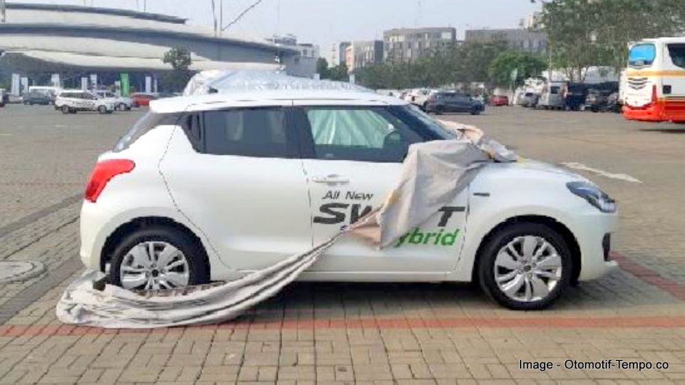 Maruti Swift Hybrid | Auto Expo 2020 | Credits: RushLane