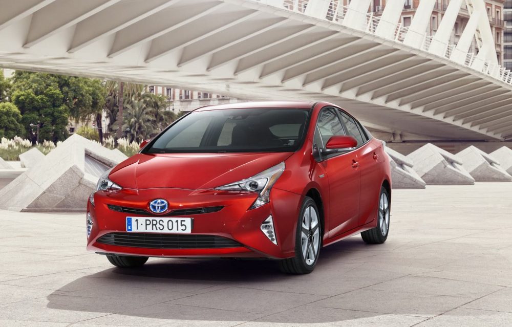Toyota Prius | BS6 Cars from Toyota