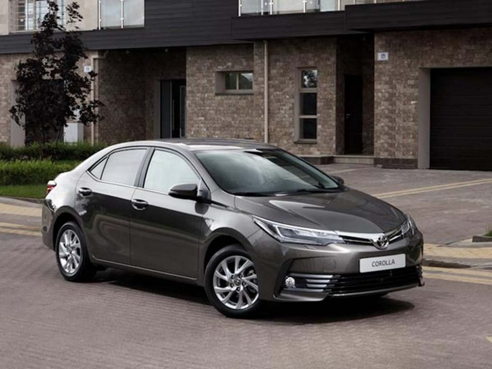 Corolla Altis Available With Highest Discount From Toyota
