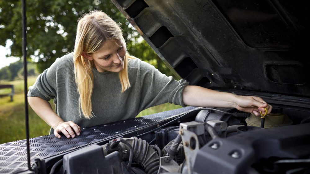 Car service repairs | Women's Day Special