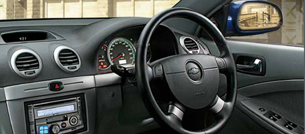 Chevrolet SRV | Interior