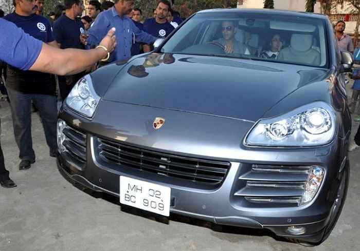 Akshay Kumar  His Cars  Heres What Khiladi Bhaiya Owns