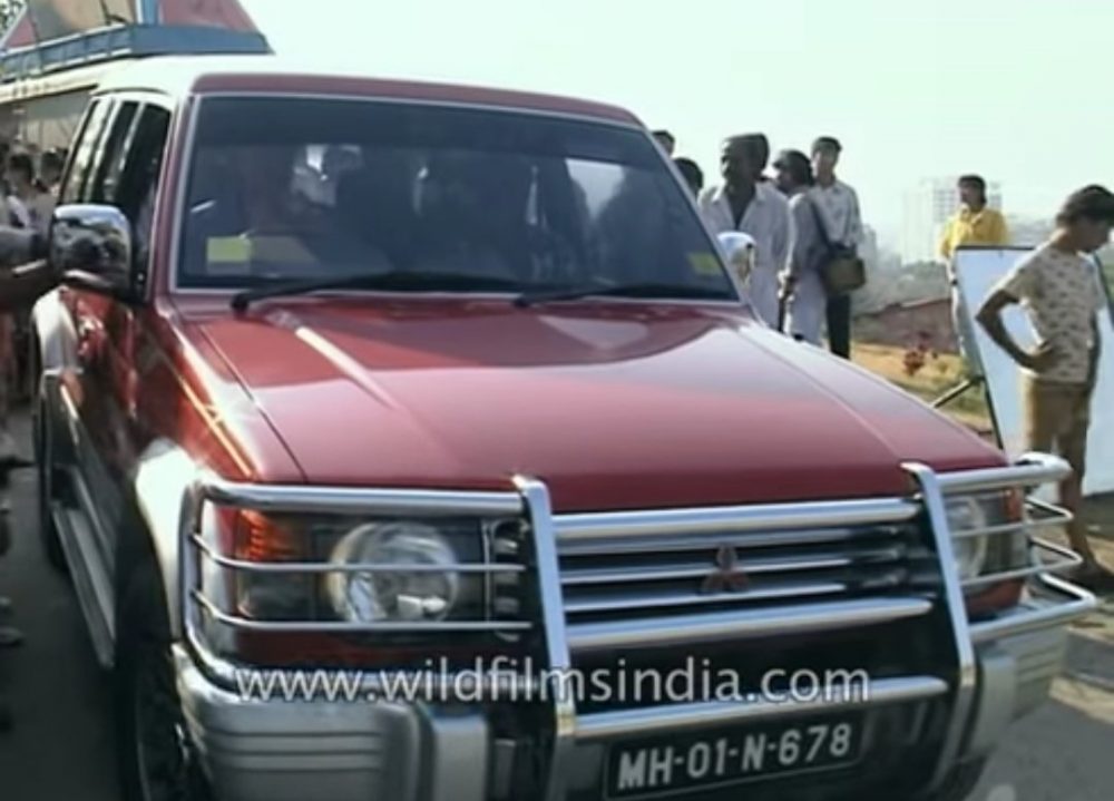 SRK's Pajero | Bollywood Celebrities Modest Cars