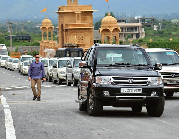Tata Safari | Narendra Modi Cars