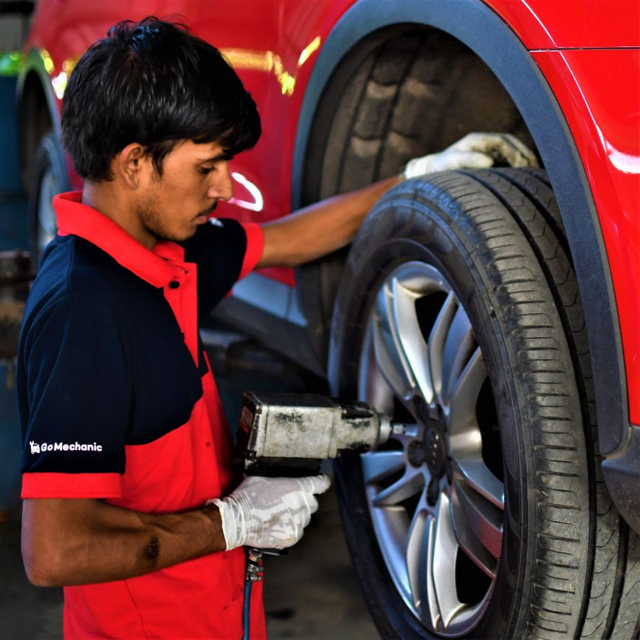 Tyre Rotation on a Audi Q5