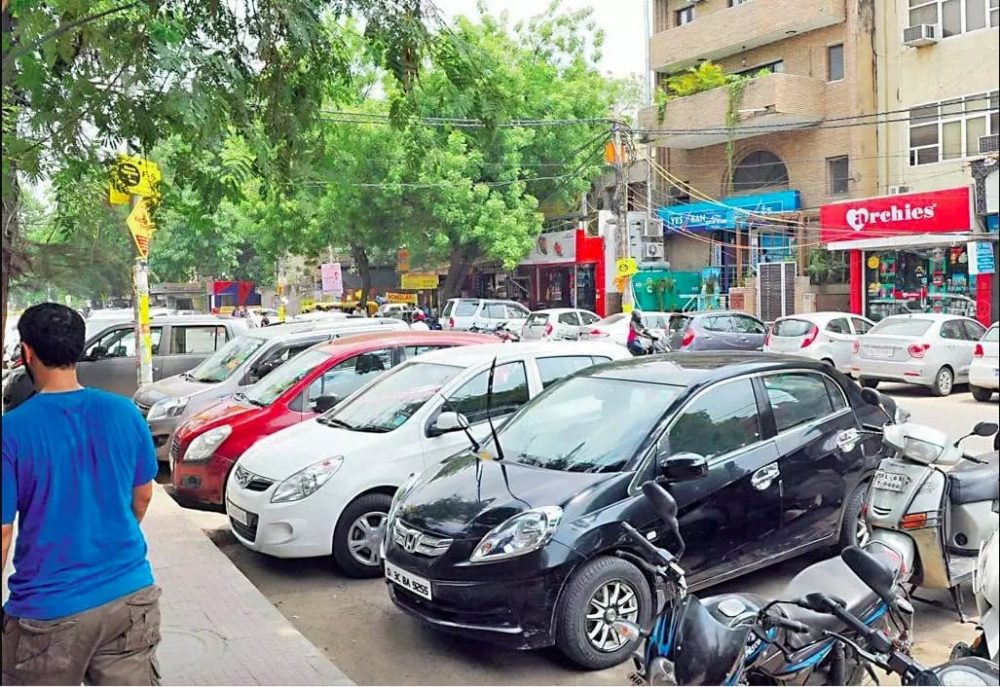 Parking in crowded place