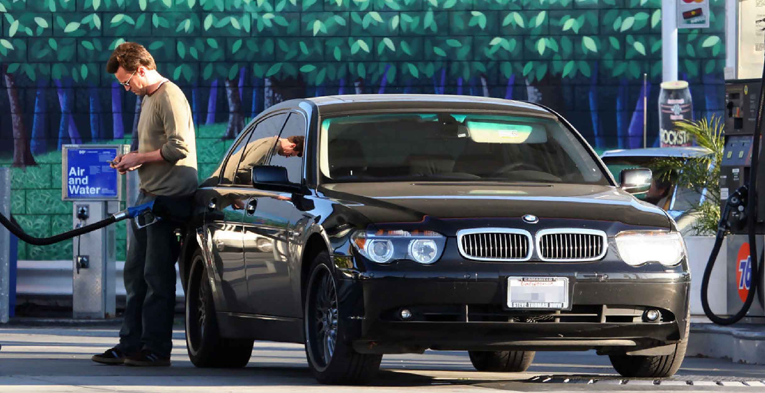 Matthew Perry's BMW 6 Series