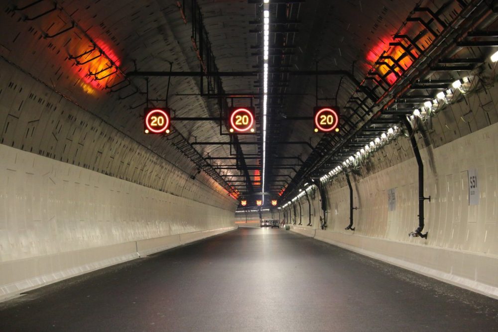 Drive safely inside a tunnel