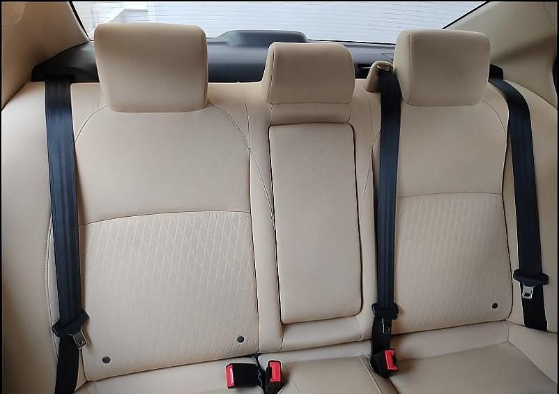 3 point middle seat belt